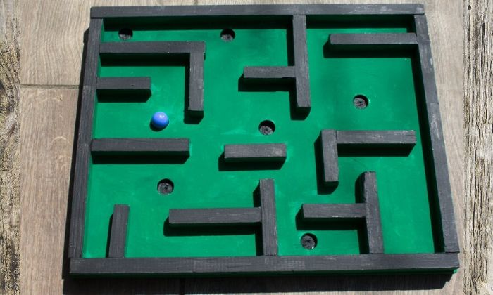 Das Murmellabyrinth, ein Geschicklichkeitsspiel für riesen Spaß